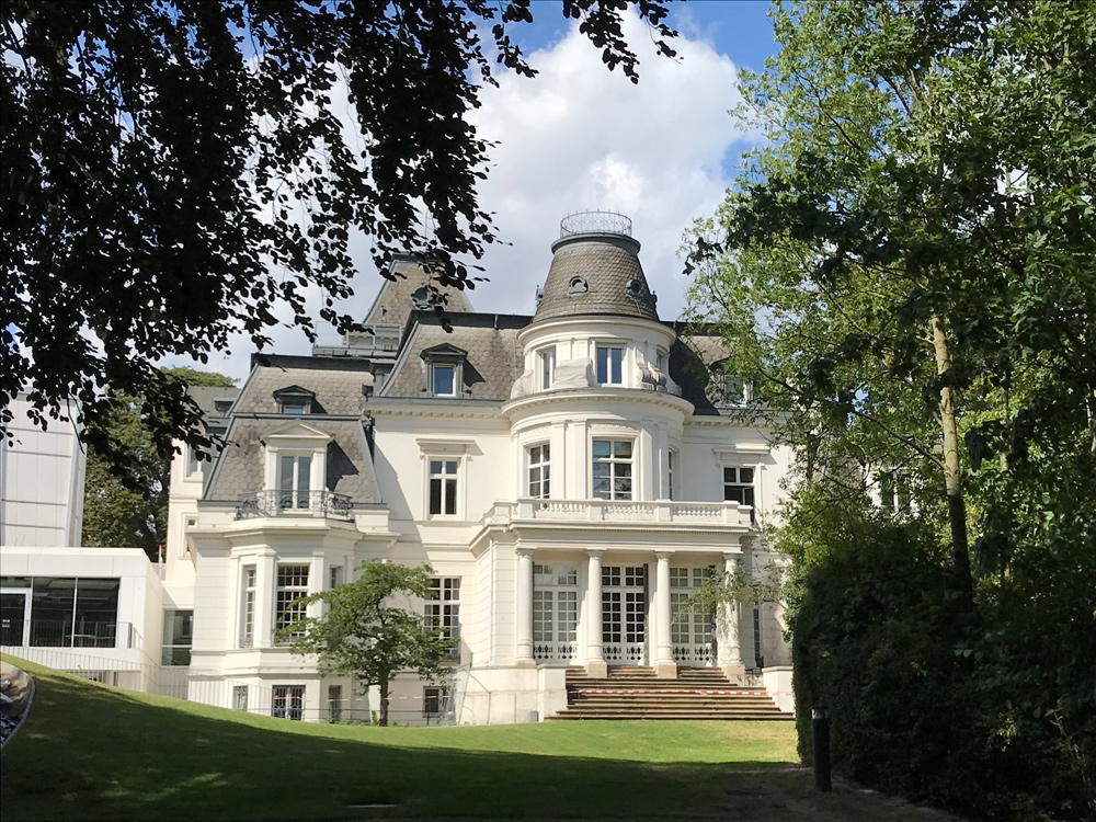 1217 Budgepalais