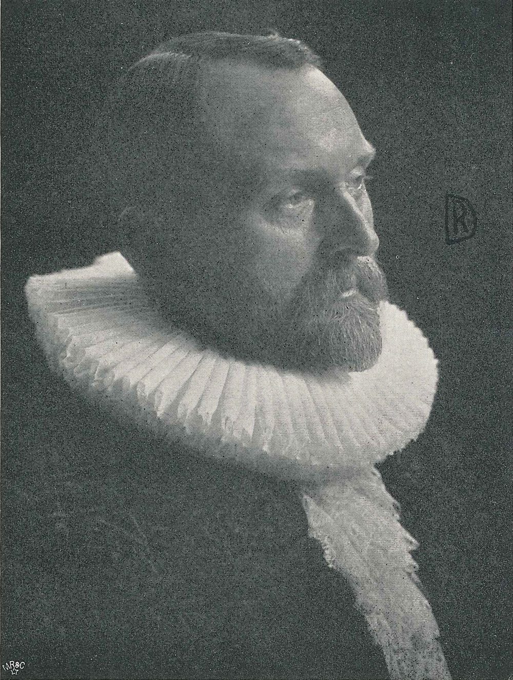 Bärtiger Mann mit Halskrause