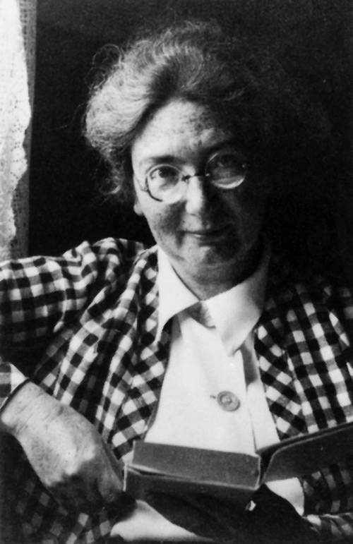 0693 Stahl Erna