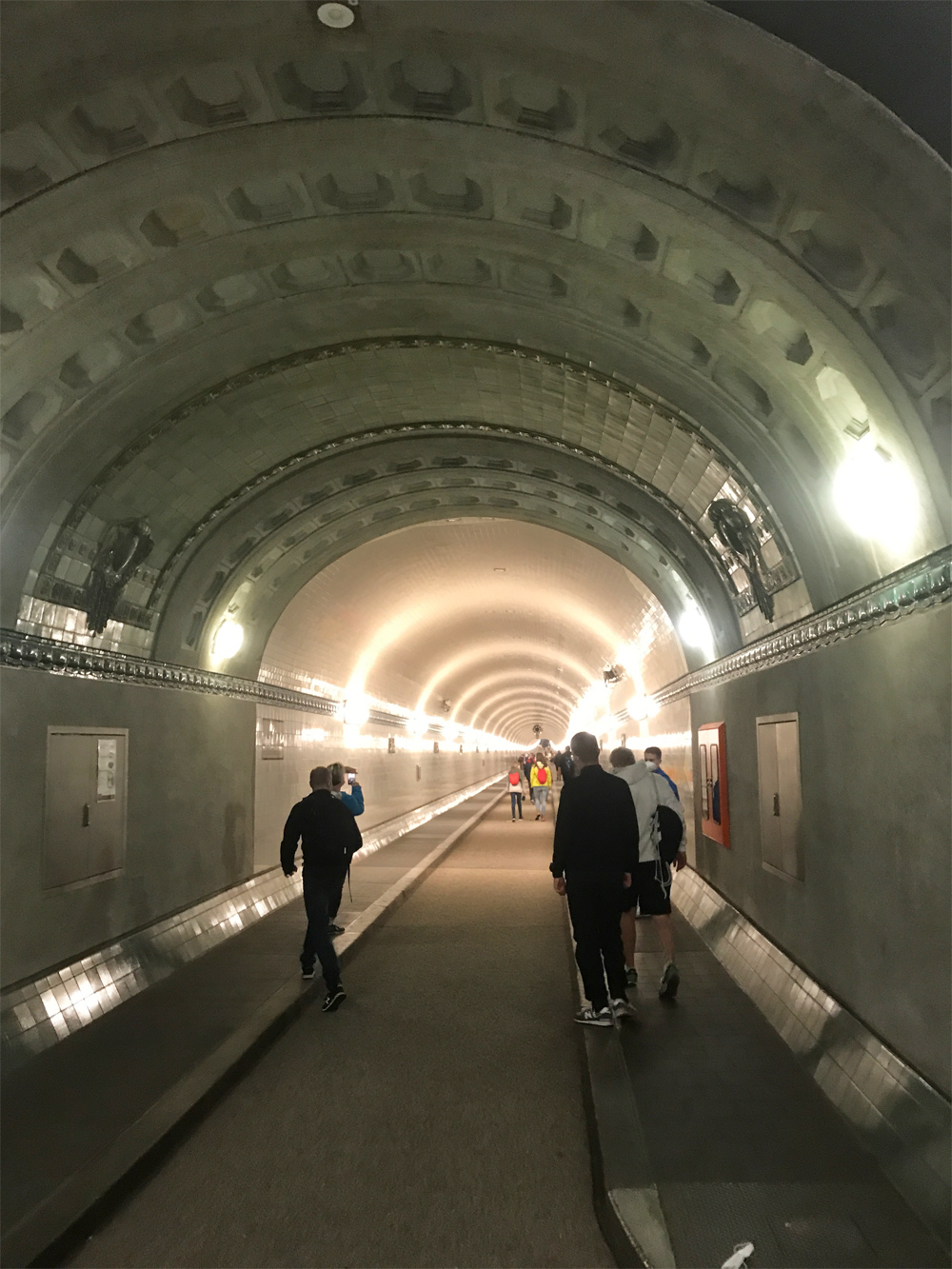 Tunnelröhre innen